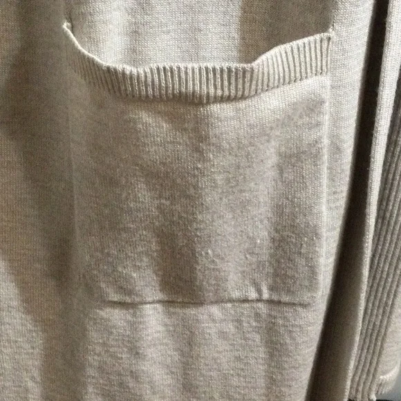 Sweater Layering Vest - Picture 3 of 4